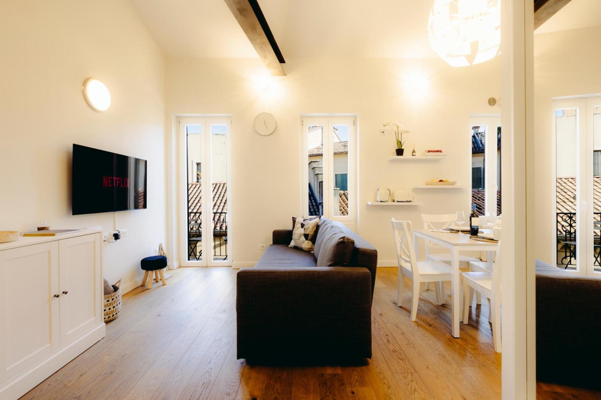 Eap Suites, Верона Экстерьер фото